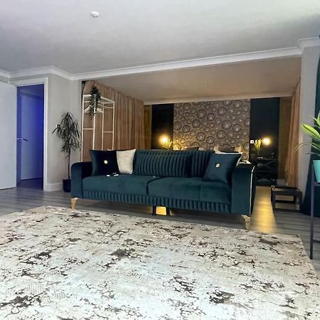 The Exclusive Jacuzzi Apartment Μπέρμιγχαμ Εξωτερικό φωτογραφία
